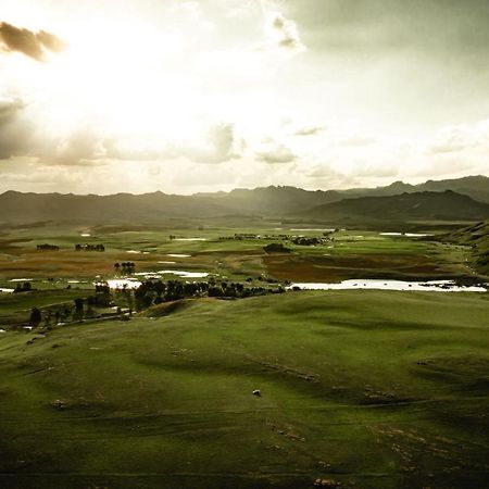 Penwarn Farm Lodge Drakensberg Garden Exterior foto