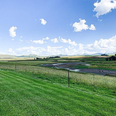 Penwarn Farm Lodge Drakensberg Garden Exterior foto